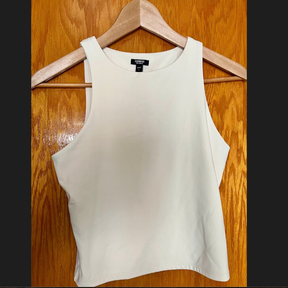 Body Contour High Compression High Neck Cropped Tank